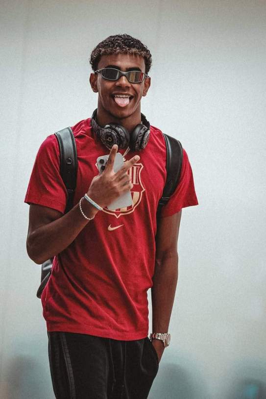 Lamine Yamal auriculares Beatos / Instagram Lamine Yamal auriculares Beatos / Instagram