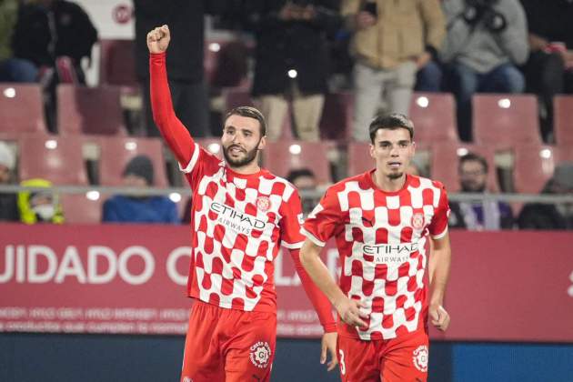 Abel Ruiz Miguel Gutiérrez gol Girona Valladolid / Foto: EFE Abel Ruiz Miguel Gutiérrez gol Girona Valladolid / Foto: EFE
