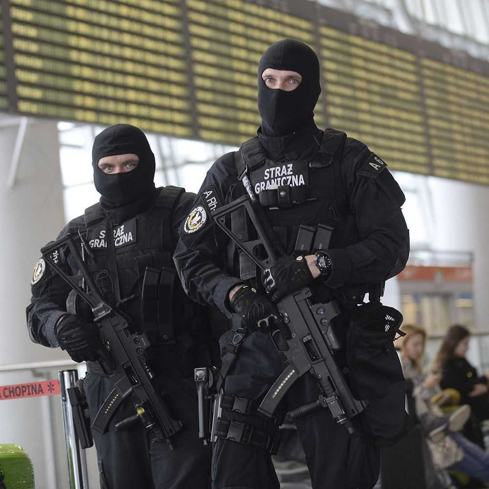 Galeria: Més seguretat als aeroports europeus