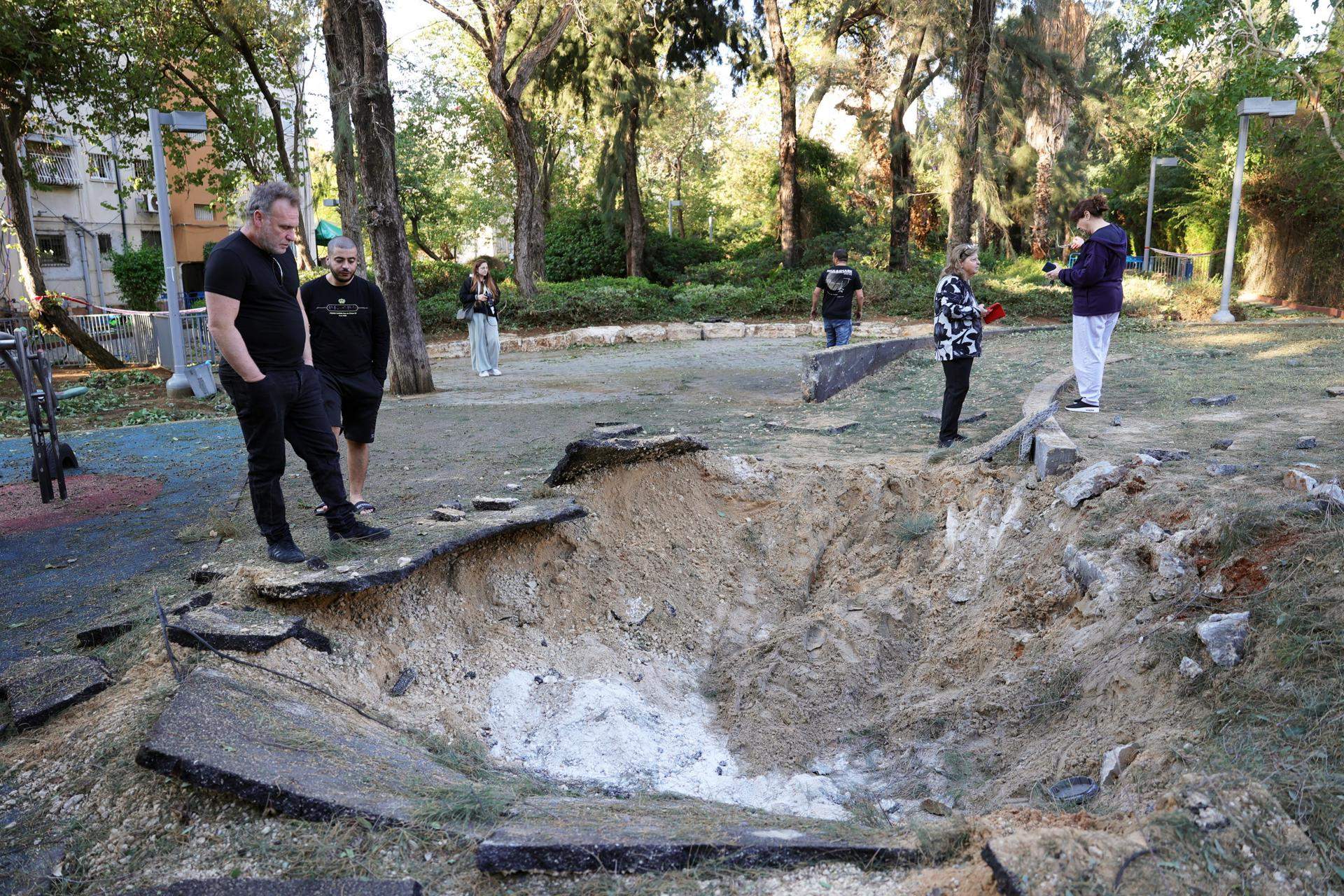 Un míssil del Iemen esquiva la cúpula de ferro israeliana i deixa almenys 16 ferits a Tel-Aviv