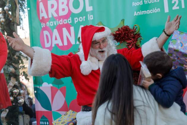 josé andrés pare noel paiporta efe