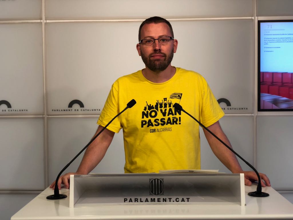 La CUP insta a mantenir els diputats suspesos i no substituir-los