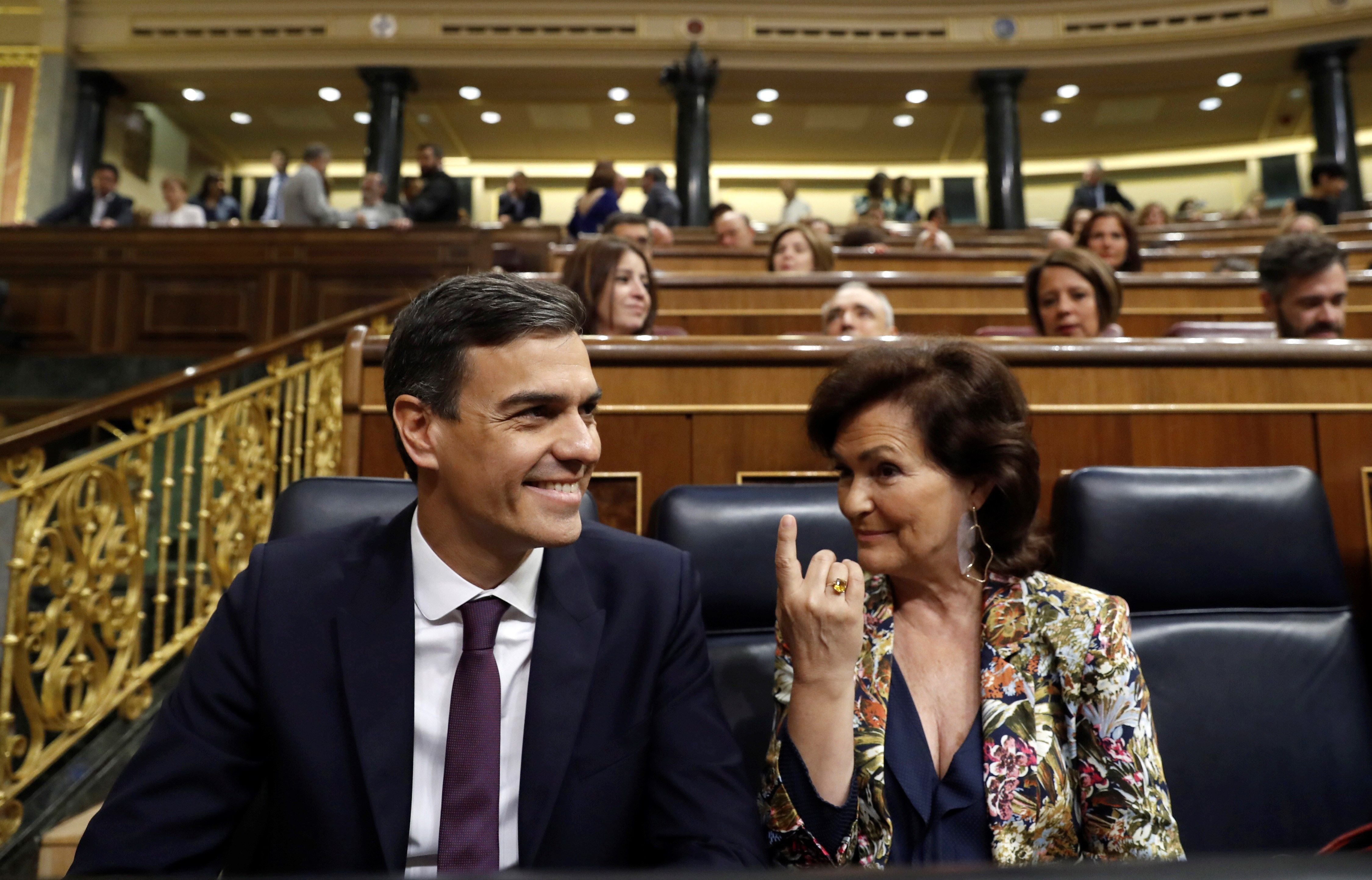 El govern espanyol tanca la porta a una reunió amb Puigdemont