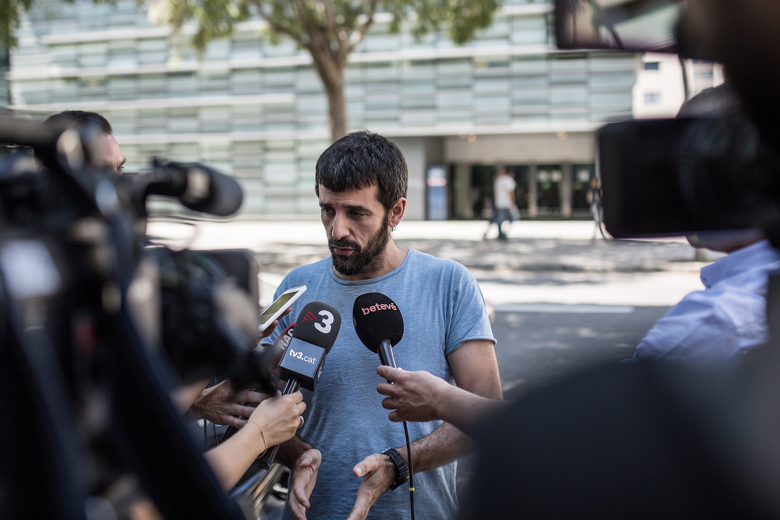 Jordi Borràs declara como imputado por la agresión que recibió de un policía