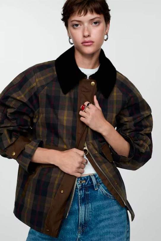 Parka cuadros cuello contraste1 Parka cuadros cuello contraste1