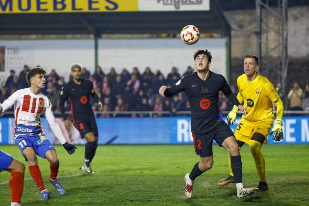 Pau Cubarsí copa del rei / Foto: EFE Pau Cubarsí copa del rei / Foto: EFE