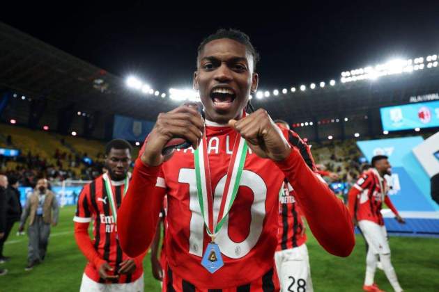 Rafael Leao Milan Supercoppa celebrate 1024x683