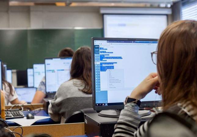 programador informatico europa press