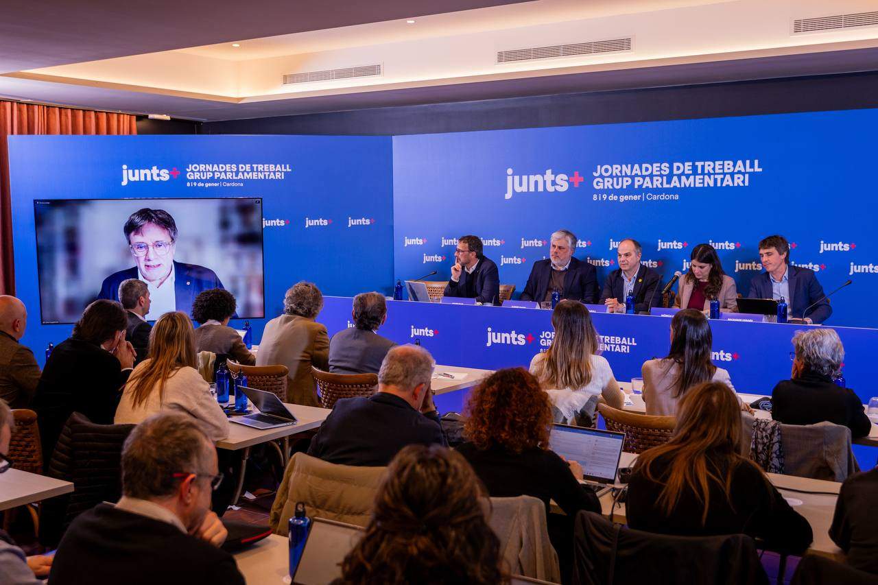 Grup parlamentari de Junts per Catalunya Grup parlamentari de Junts per Catalunya