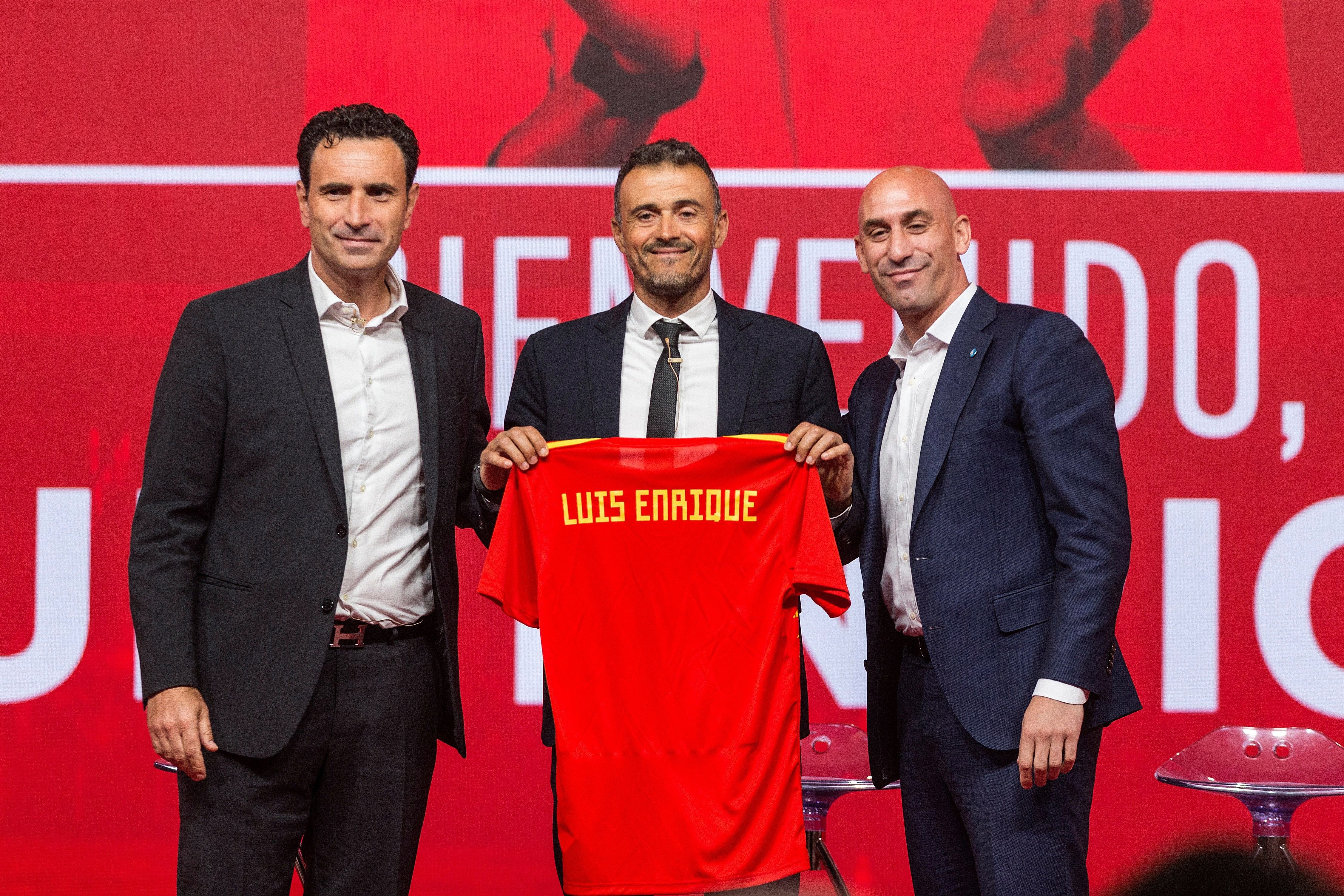 Luis Enrique avisa en el seu primer dia amb la 'roja': "Hi haurà canvis"