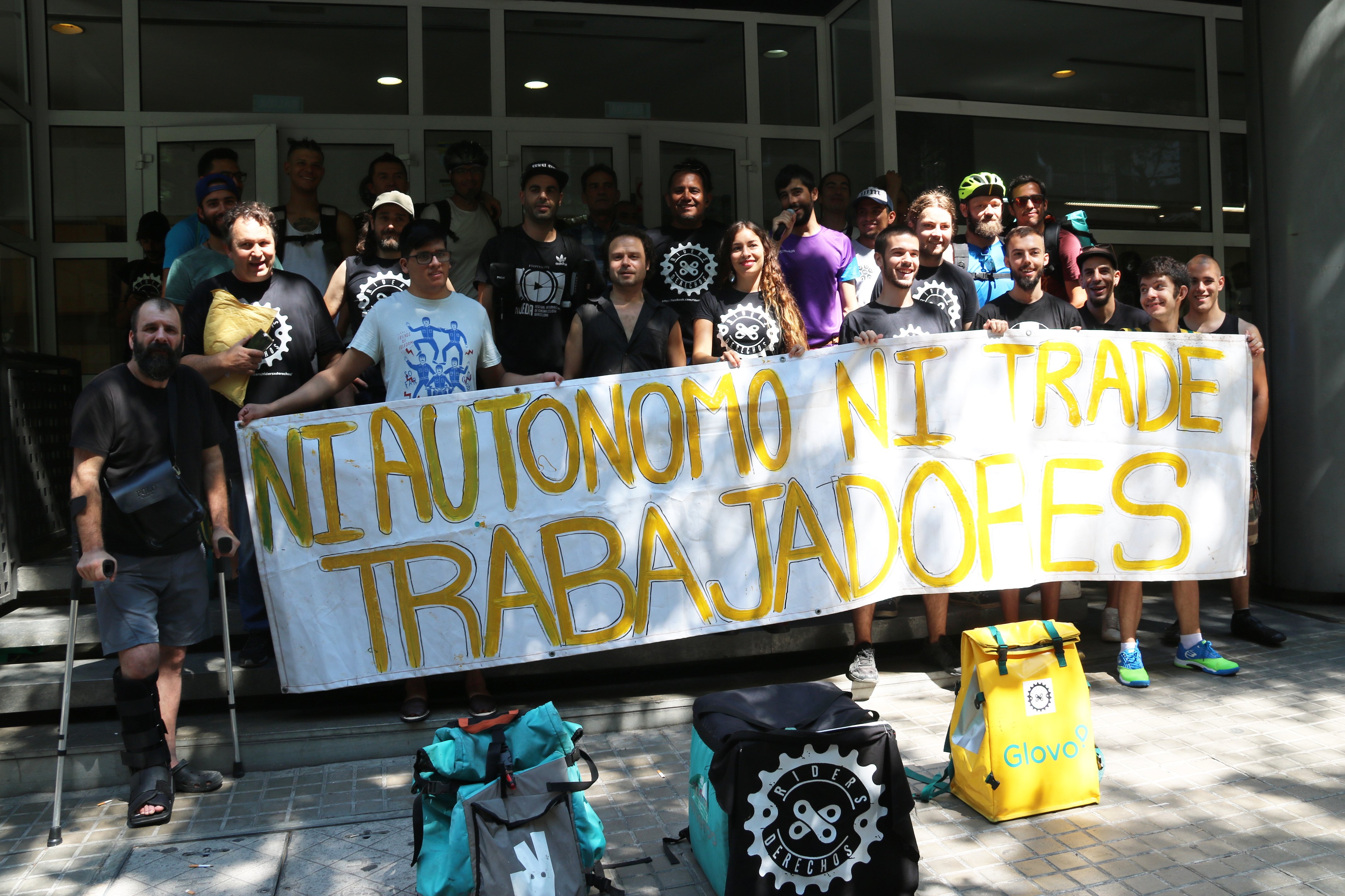 Glovo, denunciada a Inspecció de Treball per tenir "falsos autònoms"