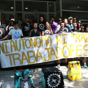 mani riders inspeccio treball deliveroo glovo ACN mani riders inspeccio treball deliveroo glovo ACN