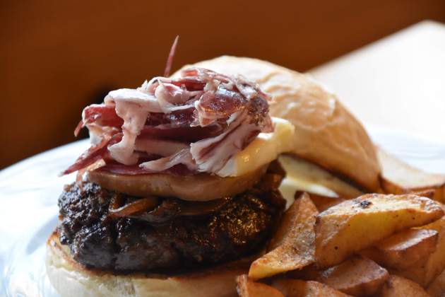 Restaurant Central Burg hamburgueses / Foto: Jordi Tubella Restaurant Central Burg hamburgueses / Foto: Jordi Tubella