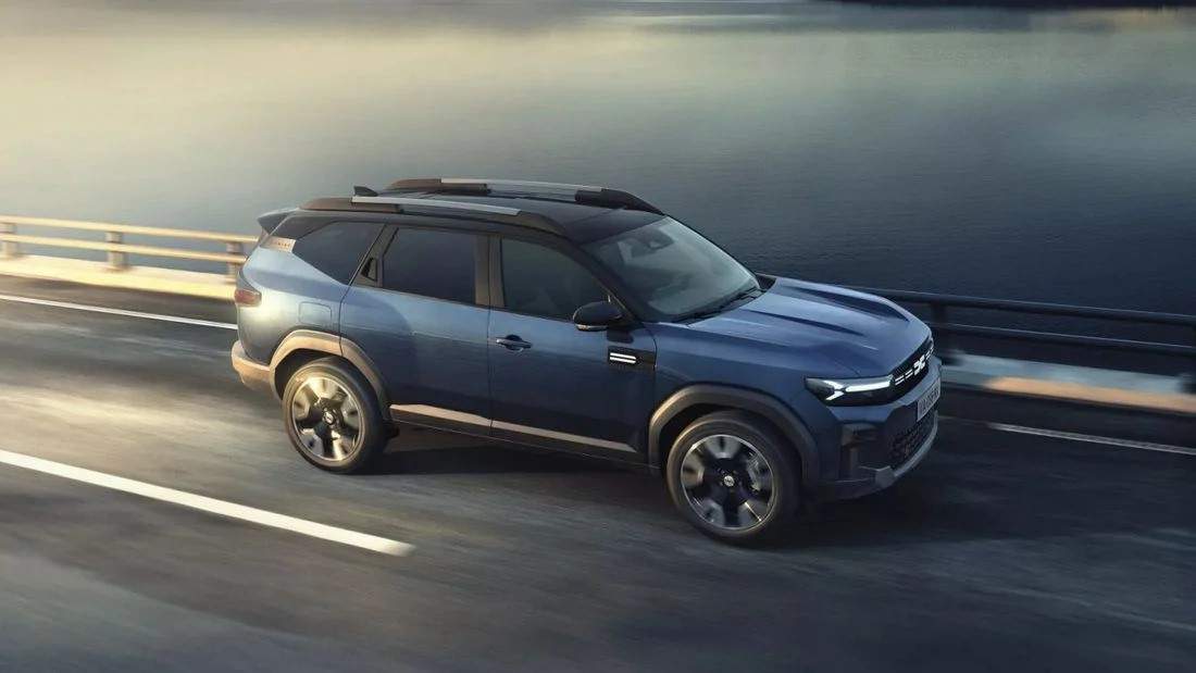 Está a precio de Dacia Bigster, pero es un Jeep con acabados premium, y con un buen maletero