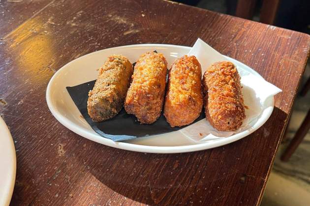 Assortit de croquetes del bar Velódromo Foto Emma Porta Assortit de croquetes del bar Velódromo Foto Emma Porta