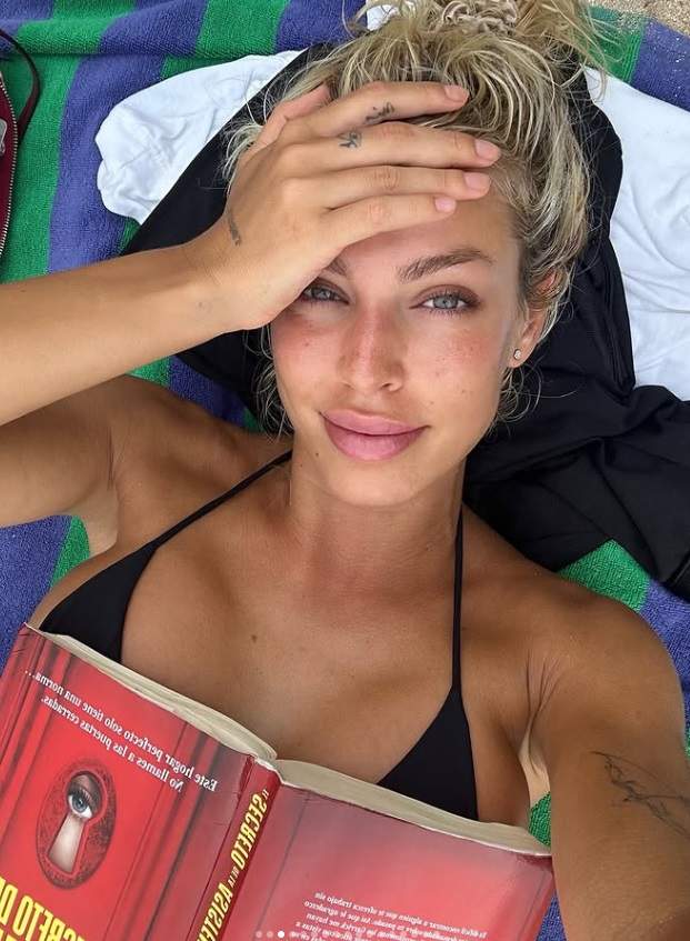 Jessica Goicoechea y el libro que no suelta IG Jessica Goicoechea y el libro que no suelta IG