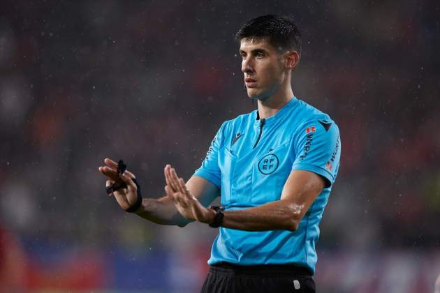 Busquets Ferrer, dirigint un partit de la LLiga / Foto: Europa Press Busquets Ferrer, dirigint un partit de la LLiga / Foto: Europa Press