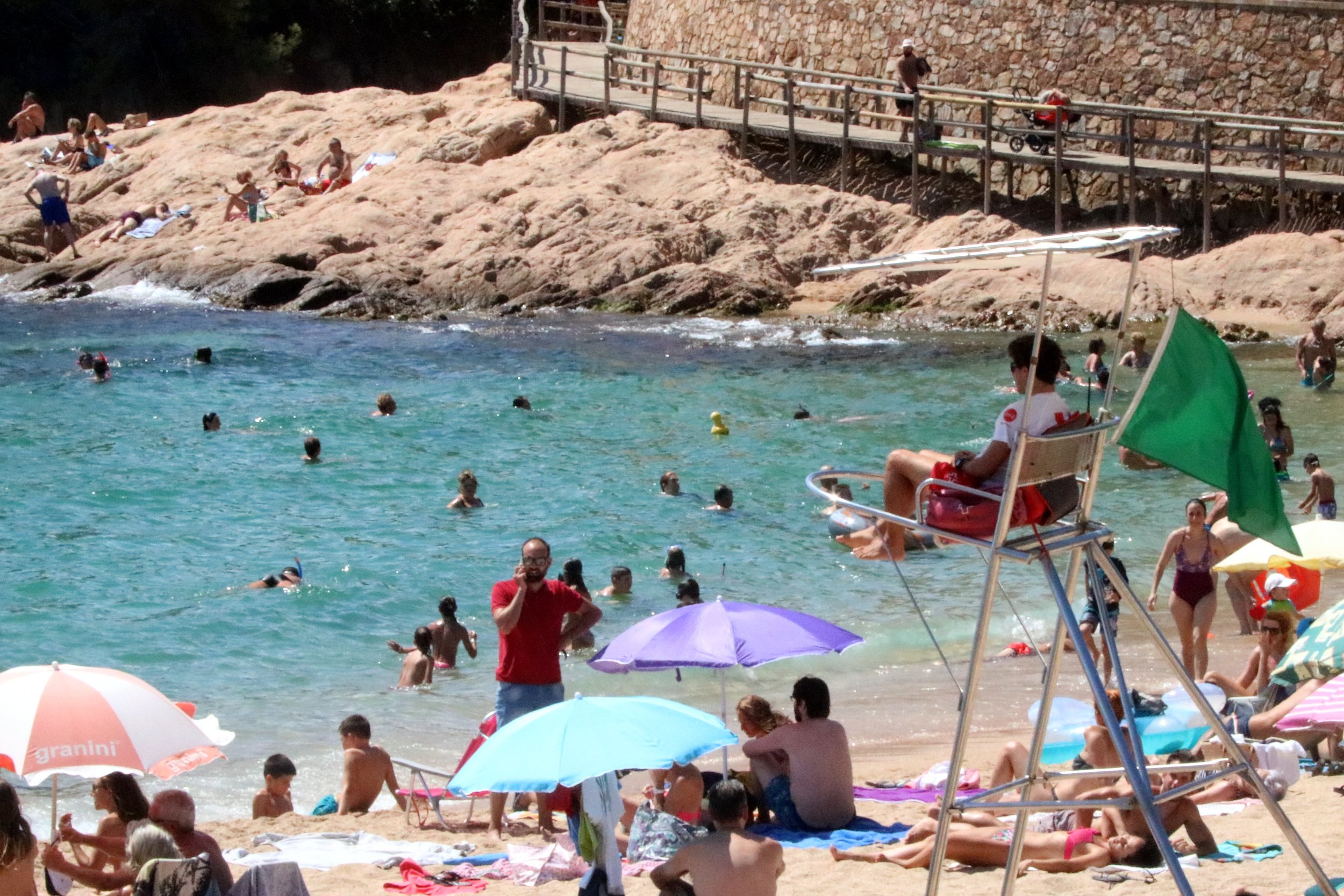 Muere una mujer que estaba crítica después de ahogarse en Sant Feliu de Guíxols