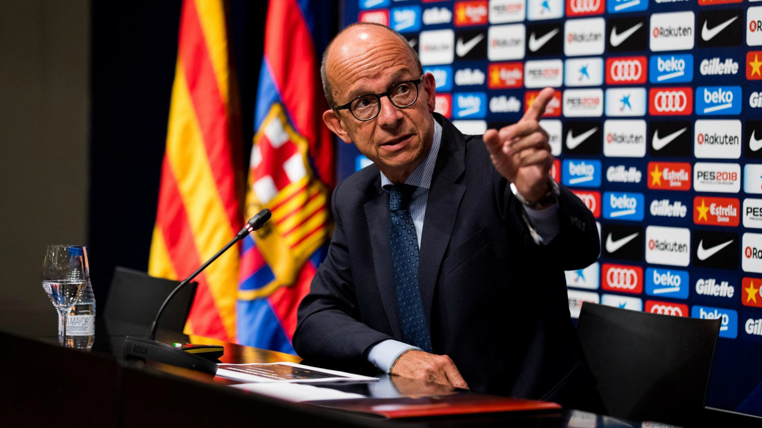 Jordi Cardoner muestra el éxito social del Barça y el récord de asistencia de niños en el Camp Nou