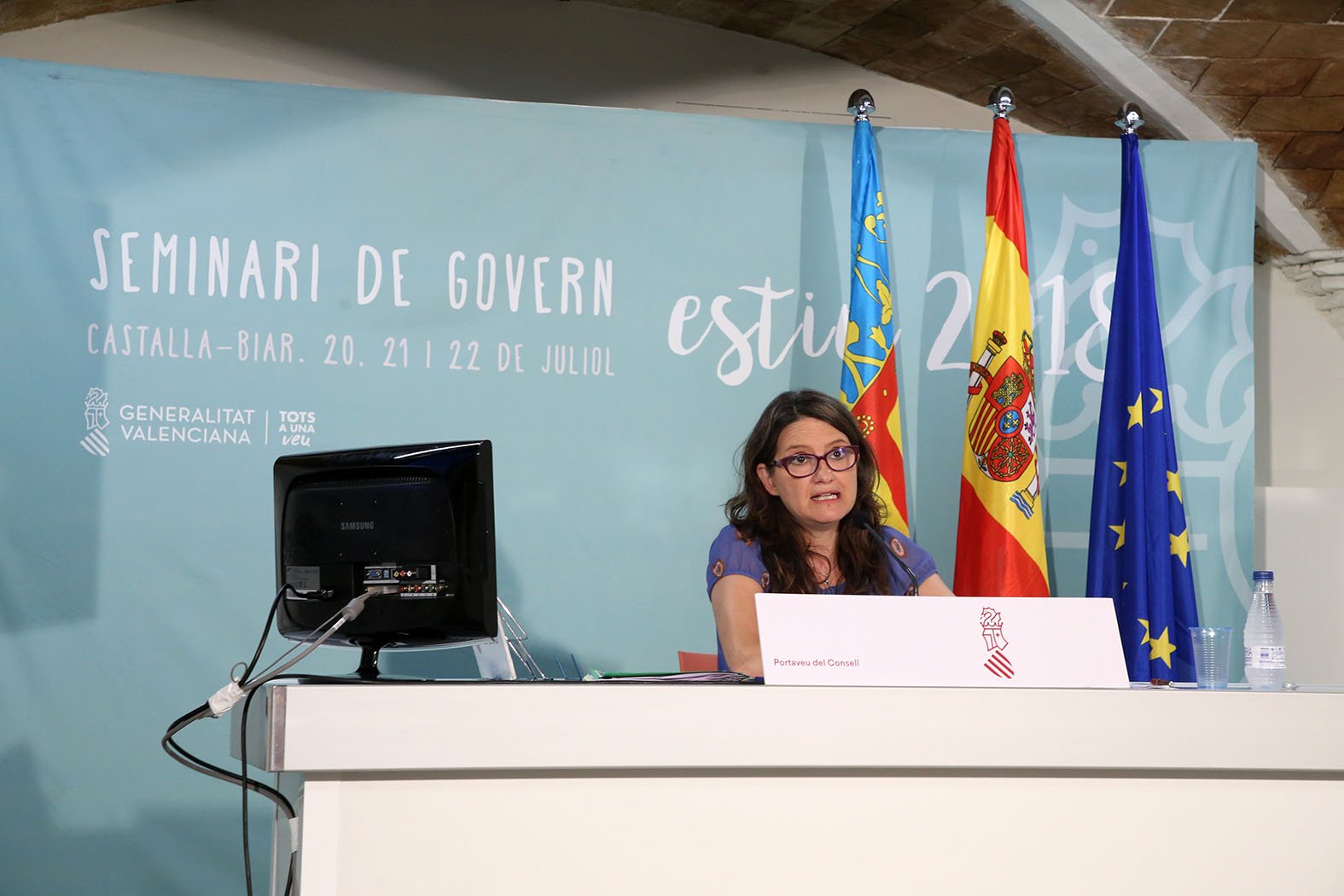 Anul·lats més articles del decret d'ús del valencià i Oltra acusa el PP de generar conflicte