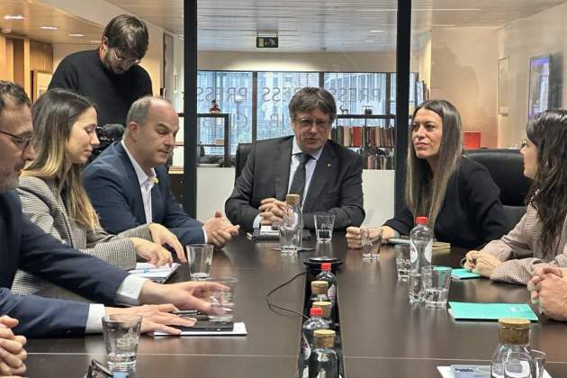 puigdemont turull rius nogueras permanent junts a brussel·les foto marta lasalas puigdemont turull rius nogueras permanent junts a brussel·les foto marta lasalas