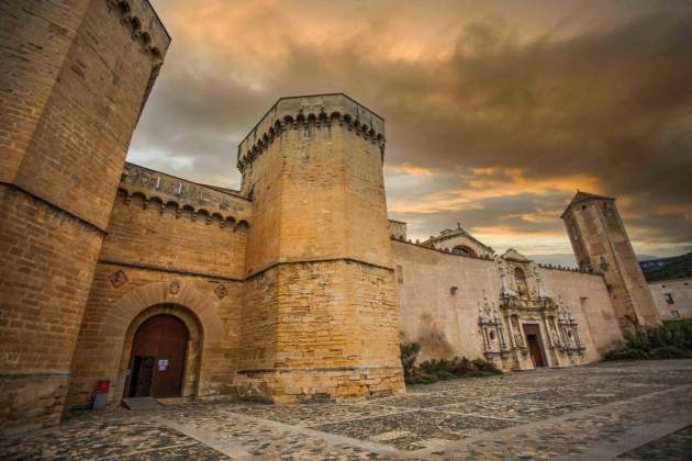 875 aniversari de Poblet, el gran monestir del Cister a Catalunya. Font Oficina de Turisme de la Conca de Barberà 875 aniversari de Poblet, el gran monestir del Cister a Catalunya. Font Oficina de Turisme de la Conca de Barberà