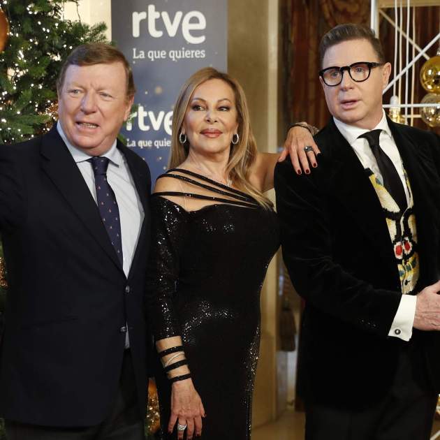 Ana Obregón y Los Morancos GTRES Ana Obregón y Los Morancos GTRES