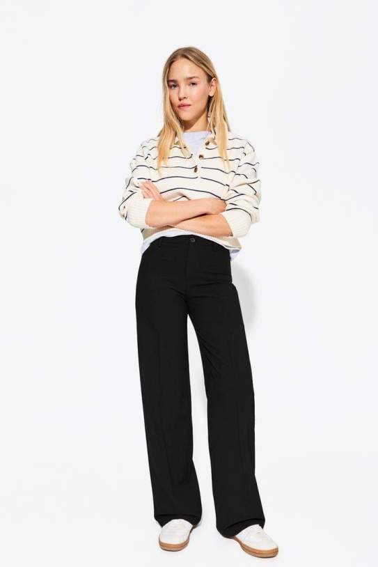 Pantalón de Bershka Pantalón de Bershka