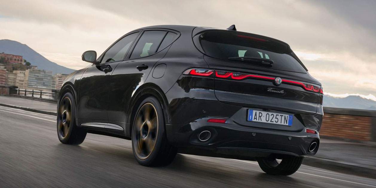 Alfa Romeo es porta un mastegot a mà oberta amb el Júnior, el Tonale i Stelvio