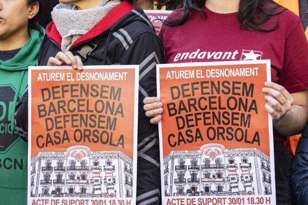 Roda premsa desnonament casa orsola sindicat llogaters / Foto: Carlos Baglietto Roda premsa desnonament casa orsola sindicat llogaters / Foto: Carlos Baglietto
