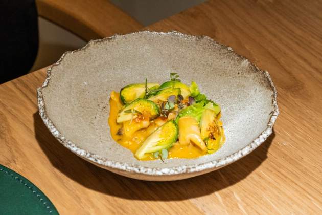 La tripada de bacallà amb kimchi casolà a la gallega del Besta / Foto: Marta Garreta La tripada de bacallà amb kimchi casolà a la gallega del Besta / Foto: Marta Garreta