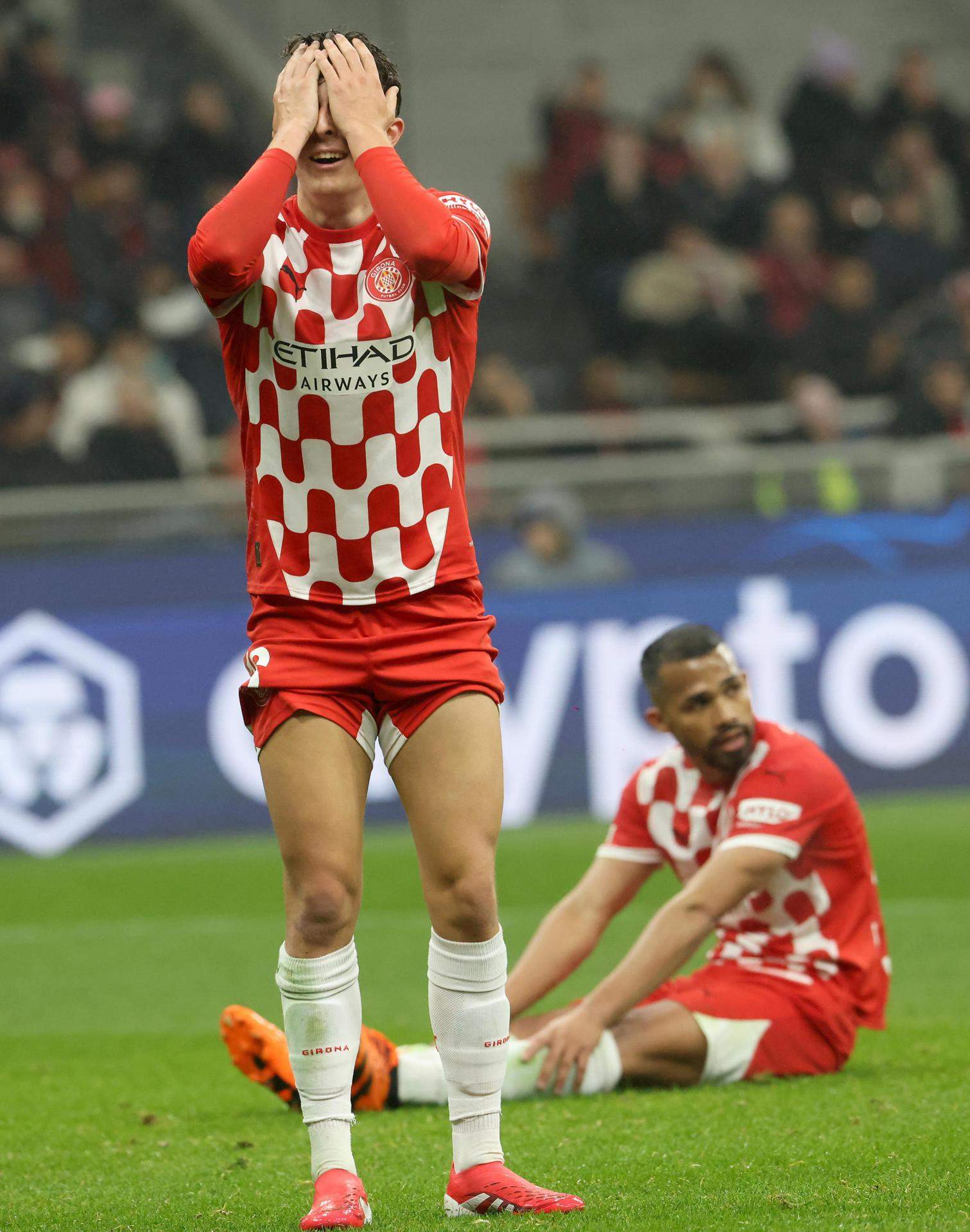 El Girona perd amb orgull contra el Milan i s'acomiada de la Champions League (1-0)