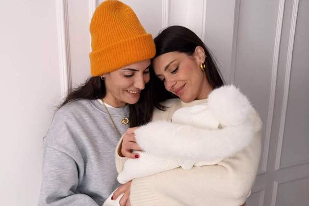 Dulceida y Alba Paúl con su hija Aria / Instagram Dulceida y Alba Paúl con su hija Aria / Instagram