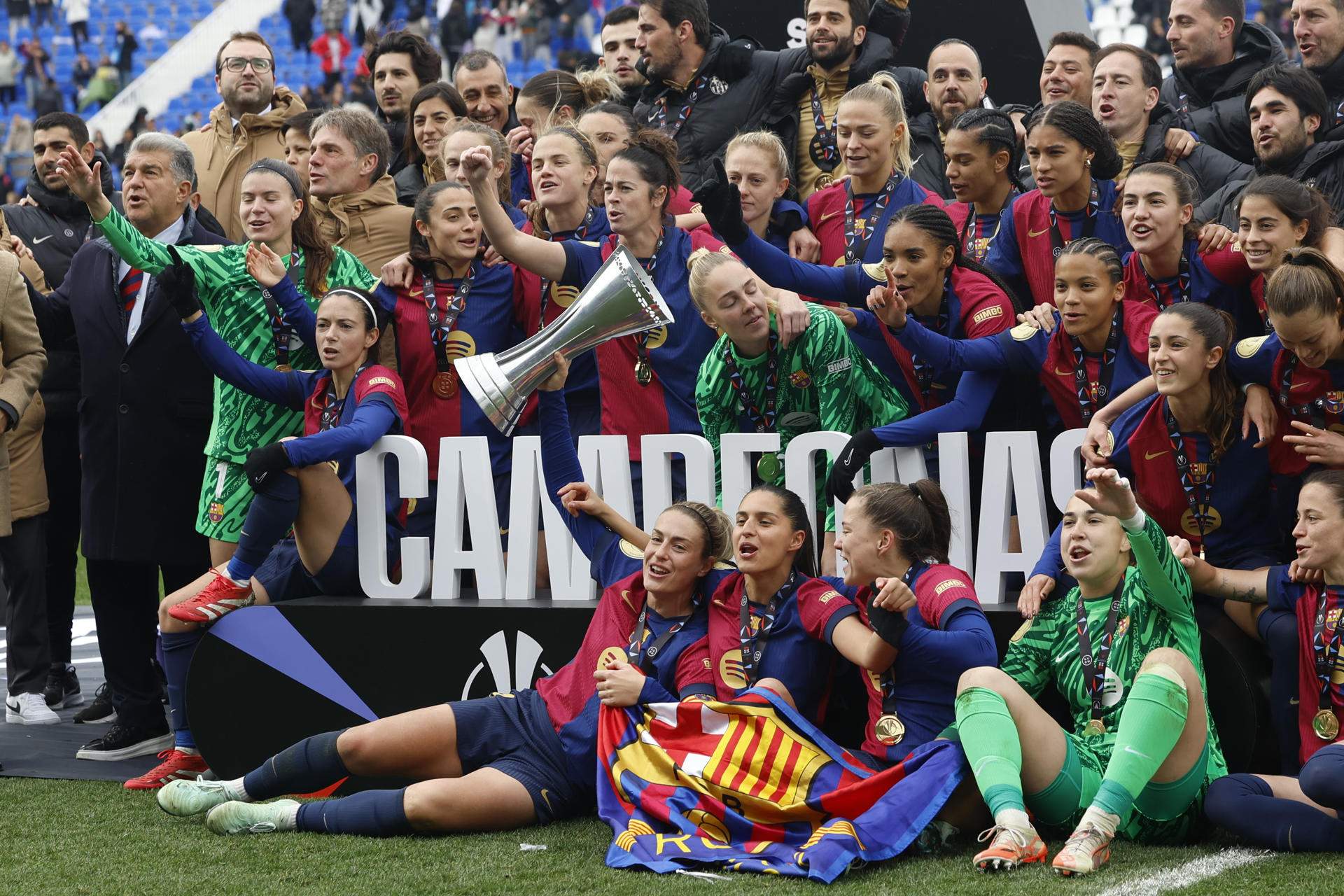 El Barça le endosa al Real Madrid una manita (5-0) por las cinco Supercopas que suma