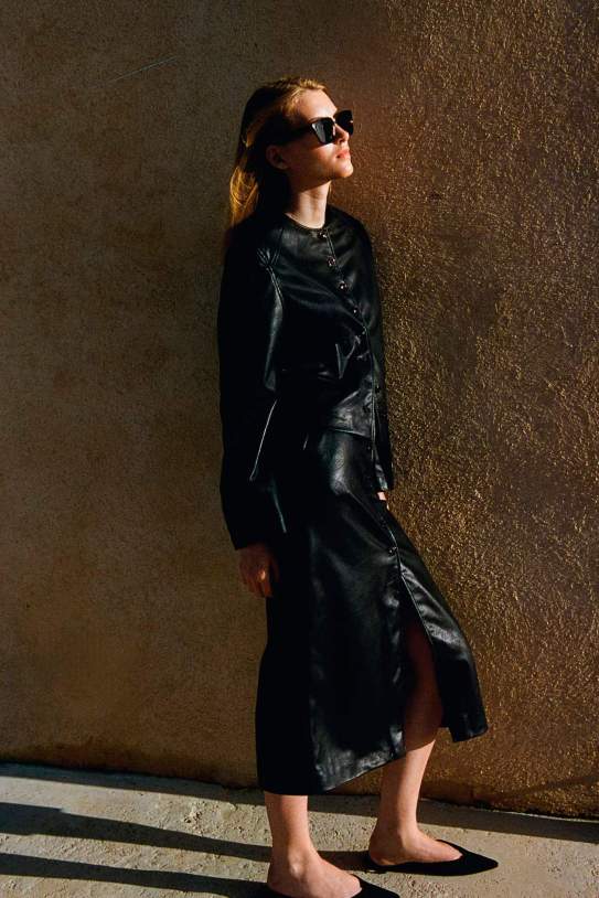 Falda de tubo en tejido revestido