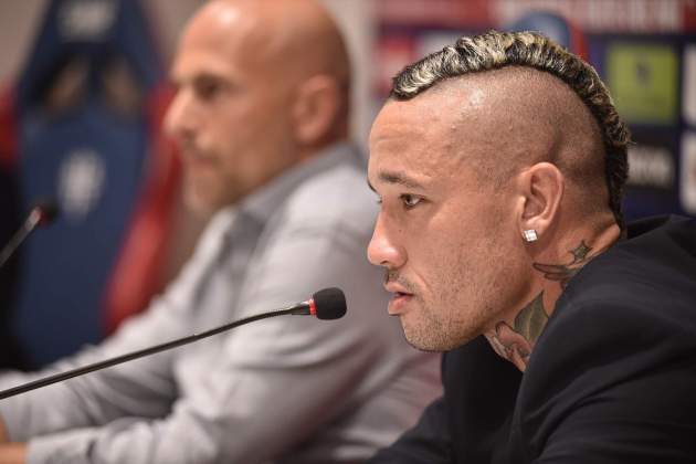 Radja Nainggolan rueda de prensa / Foto: Europa Press Radja Nainggolan rueda de prensa / Foto: Europa Press