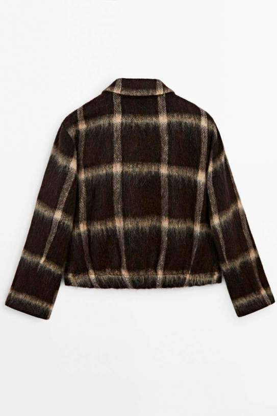 Chaqueta cuadros detalle tejido