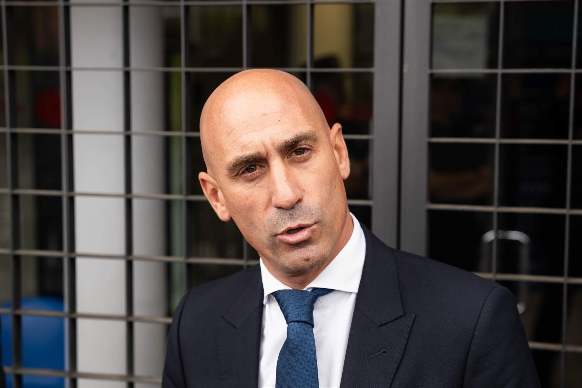 Luis Rubiales manté la seva postura: “No demano perdó a Jenni Hermoso”