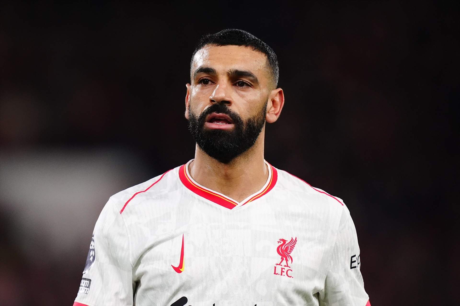 Dos jugadores vetan el fichaje de Salah por el Barça