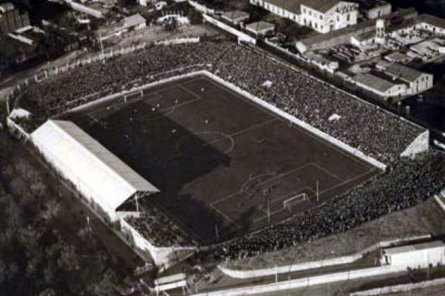 Enderroquen el vell estadi de les Corts, el primer coliseu blaugrana. Font Wikimedia Commons (1) Enderroquen el vell estadi de les Corts, el primer coliseu blaugrana. Font Wikimedia Commons (1)