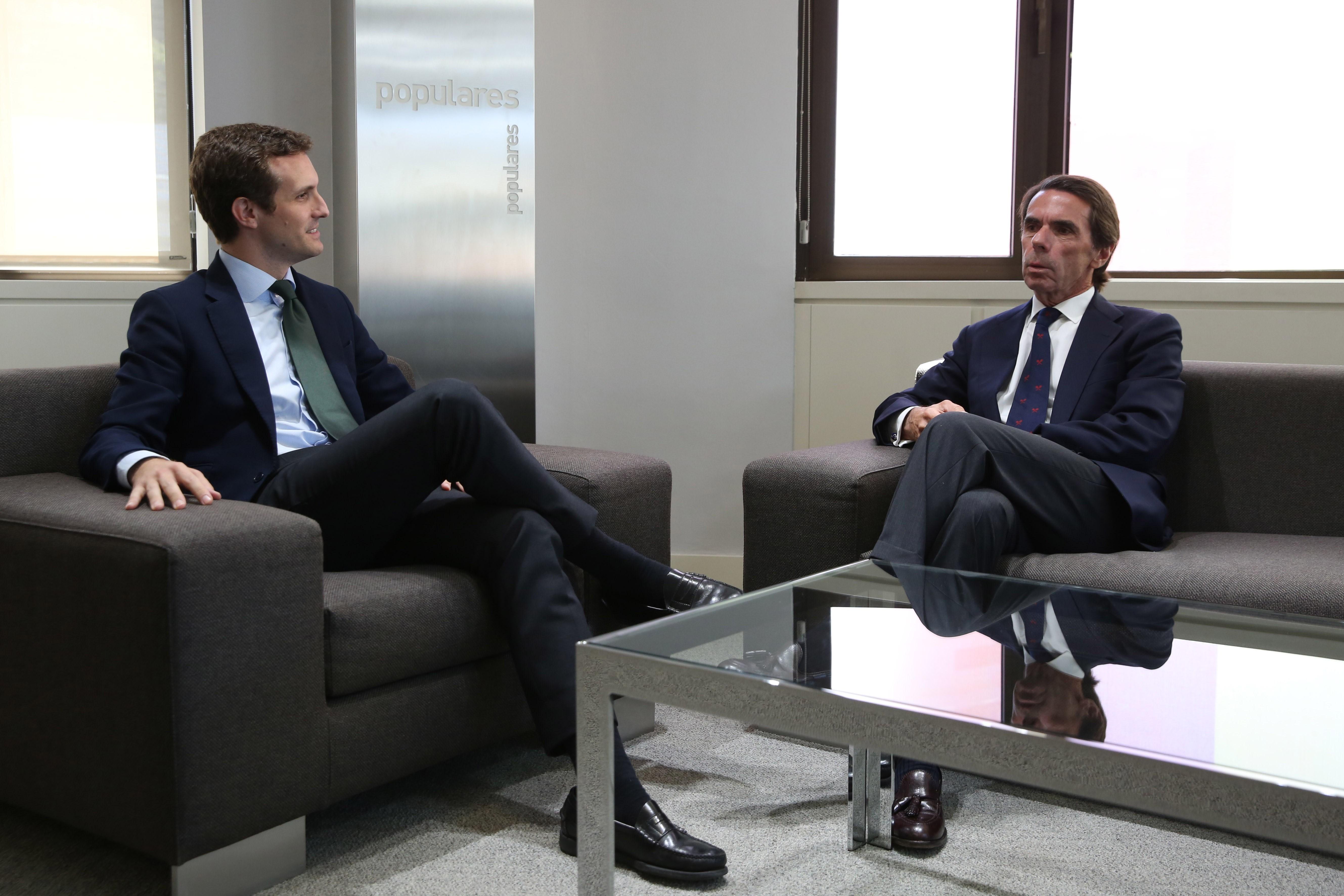 El PP veu "futur" després de la reunió entre Casado i Aznar