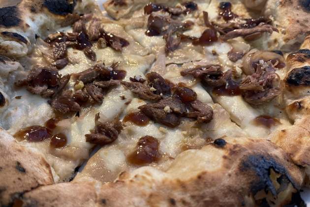 La pizza de França d'Âme / Foto: Jordi Tubella La pizza de França d'Âme / Foto: Jordi Tubella