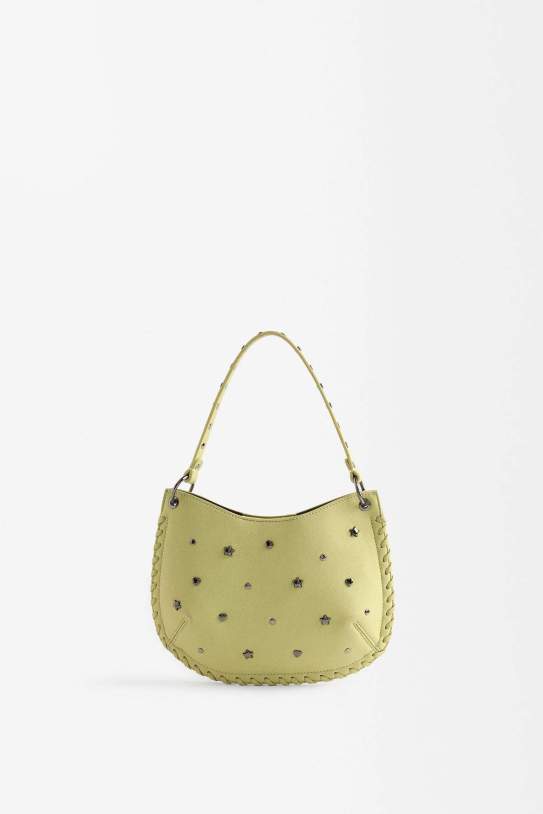 Bolso de hombro con tachuelas Bolso de hombro con tachuelas