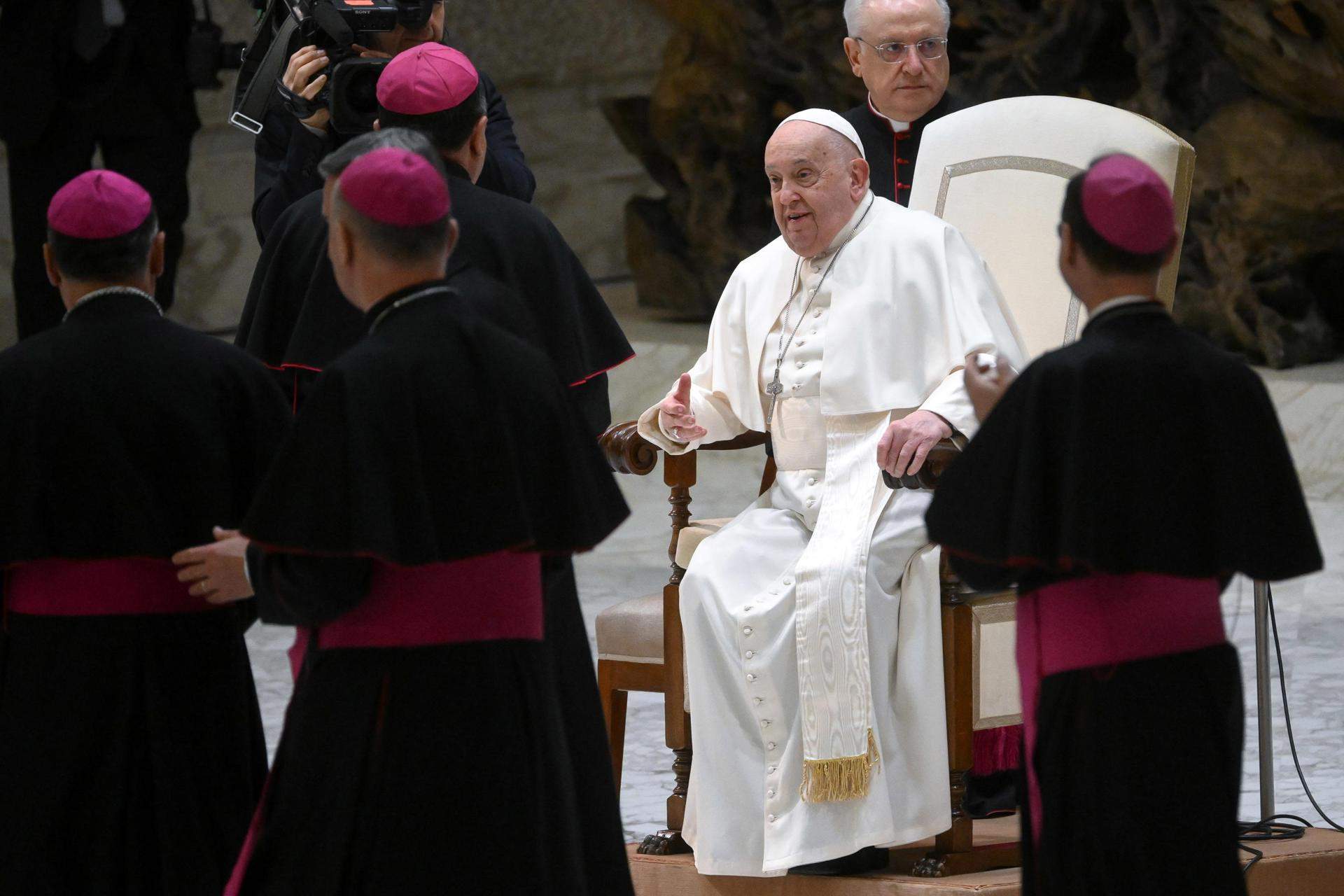El papa Francesc no pot acabar la lectura de la seva homilia per "dificultats en la respiració"