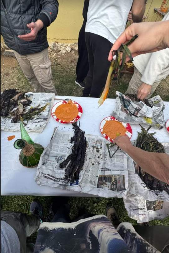 La història d'Aitana i els calçots / Instagram La història d'Aitana i els calçots / Instagram