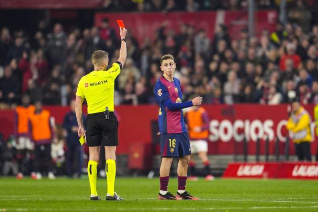 Fermín López, expulsat durant el passat Barça - Sevilla / Foto: Europa Press Fermín López, expulsat durant el passat Barça - Sevilla / Foto: Europa Press