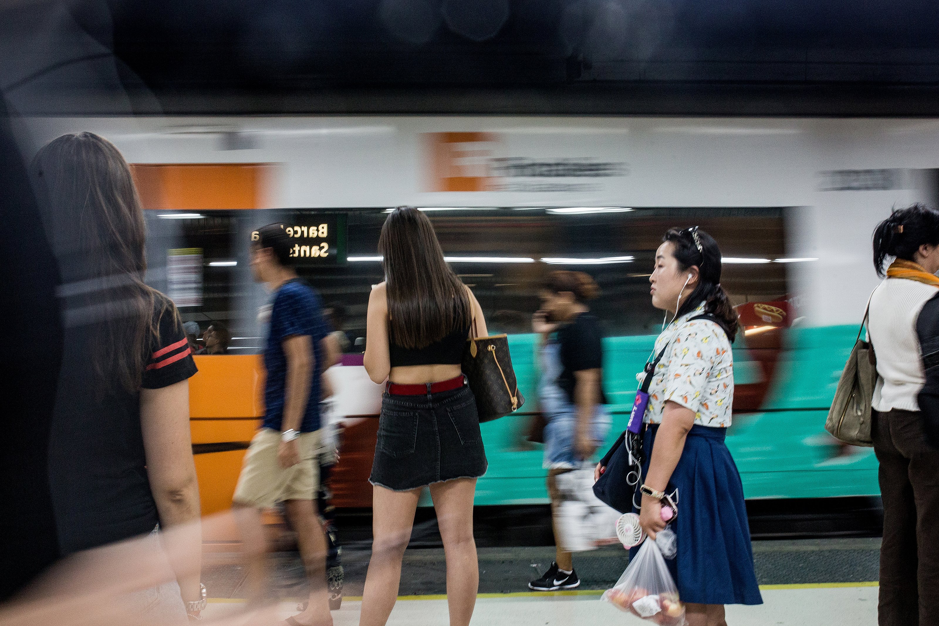 Un 73% más de viajeros a Rodalies entre Barcelona y el Aeropuerto por la huelga de taxis