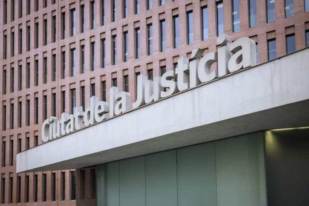 Ciutat de la justicia / foto: Carlos Baglietto Ciutat de la justicia / foto: Carlos Baglietto