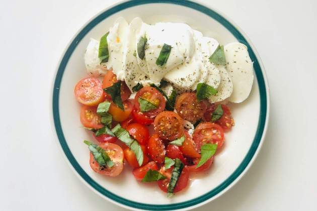 La mozzarella és ideal per a amanides / Foto: Unsplash La mozzarella és ideal per a amanides / Foto: Unsplash