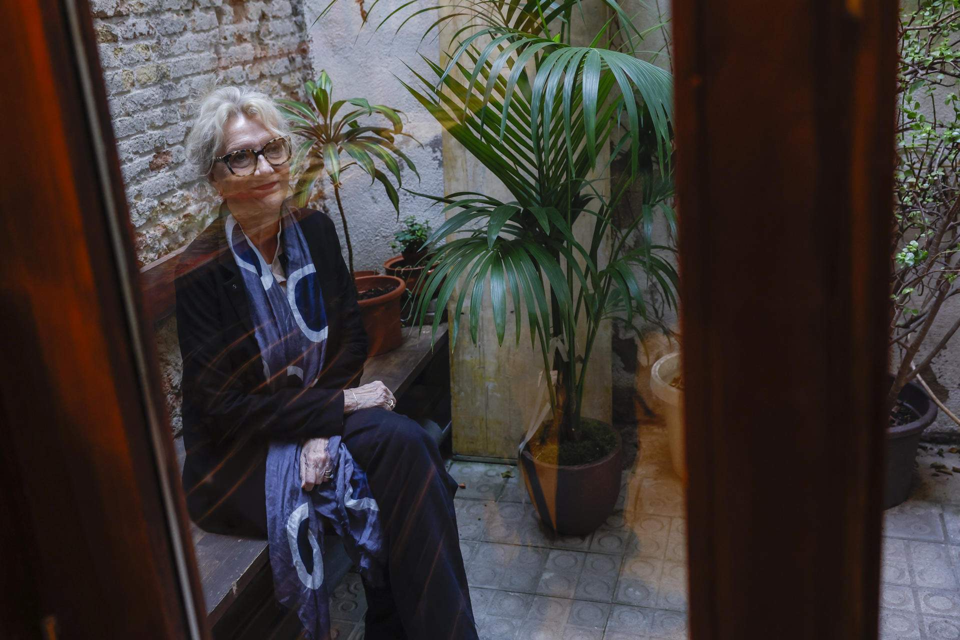 Elizabeth Strout: "Me asusta la combinación entre Trump y Musk, puede ser explosiva"
